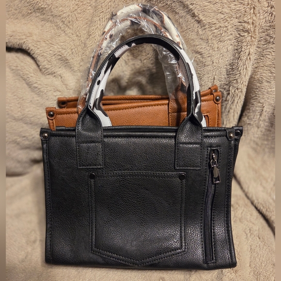 Stylish Black and Brown Women's Handbag, Wrangler Style (Not Authentic Wrangler) - Picture 7 of 7